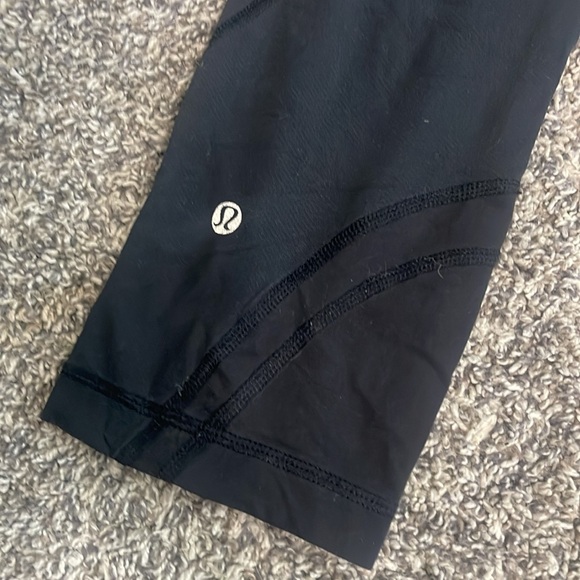 Lululemon Crop Leggings - Picture 3 of 7